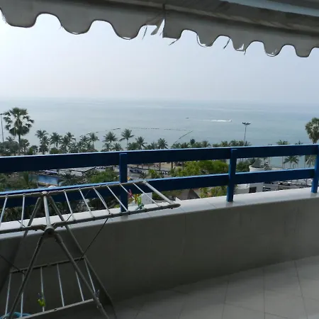Jomtien Plaza Condotel Exterior photo
