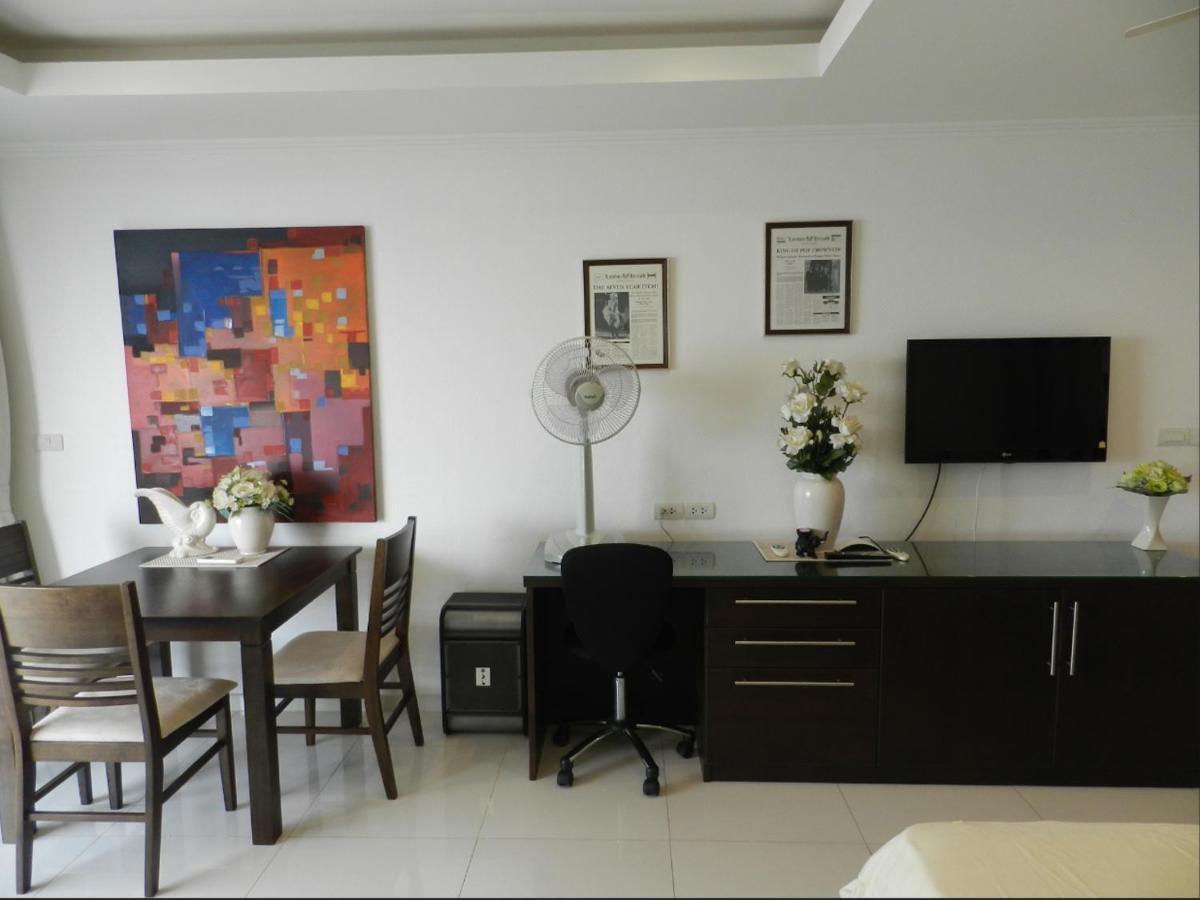 Plaza Condotel
