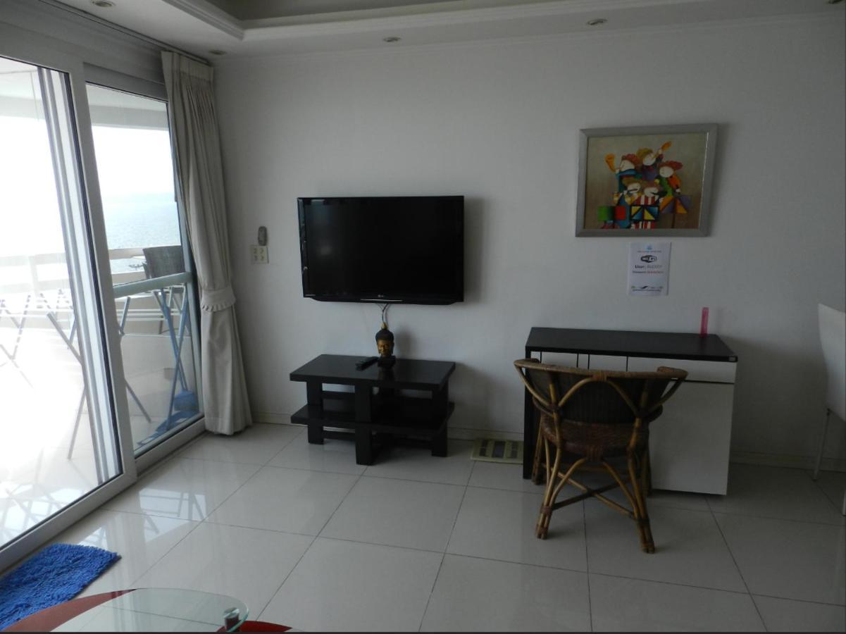 Jomtien Plaza Condotel Apartment