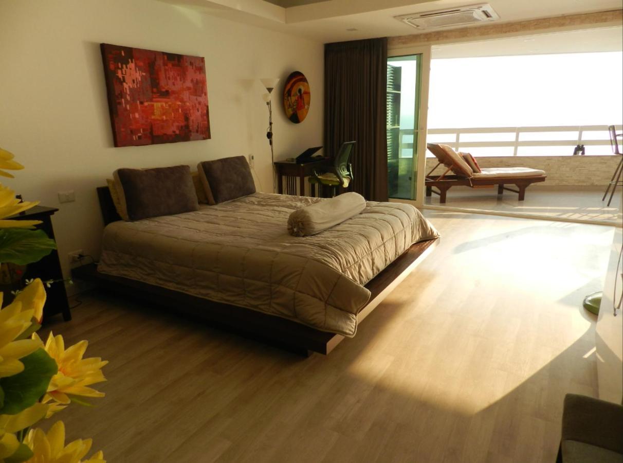 Jomtien Plaza Condotel Apartment *