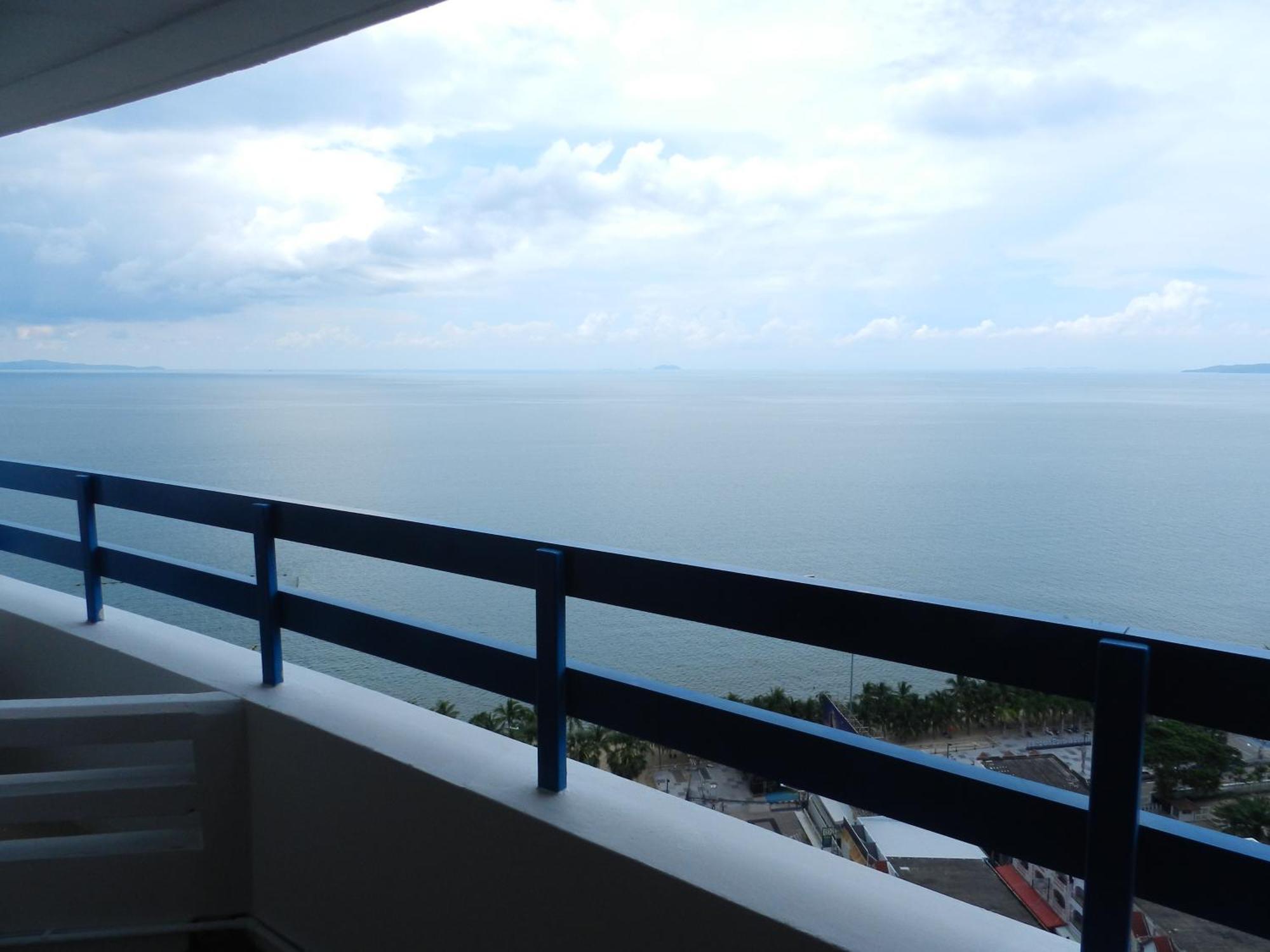 Jomtien Plaza Condotel Apartment Jomtien Beach