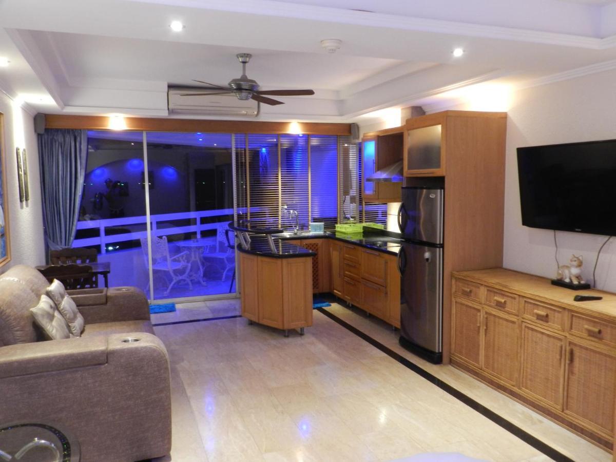 Jomtien Plaza Condotel Apartment *